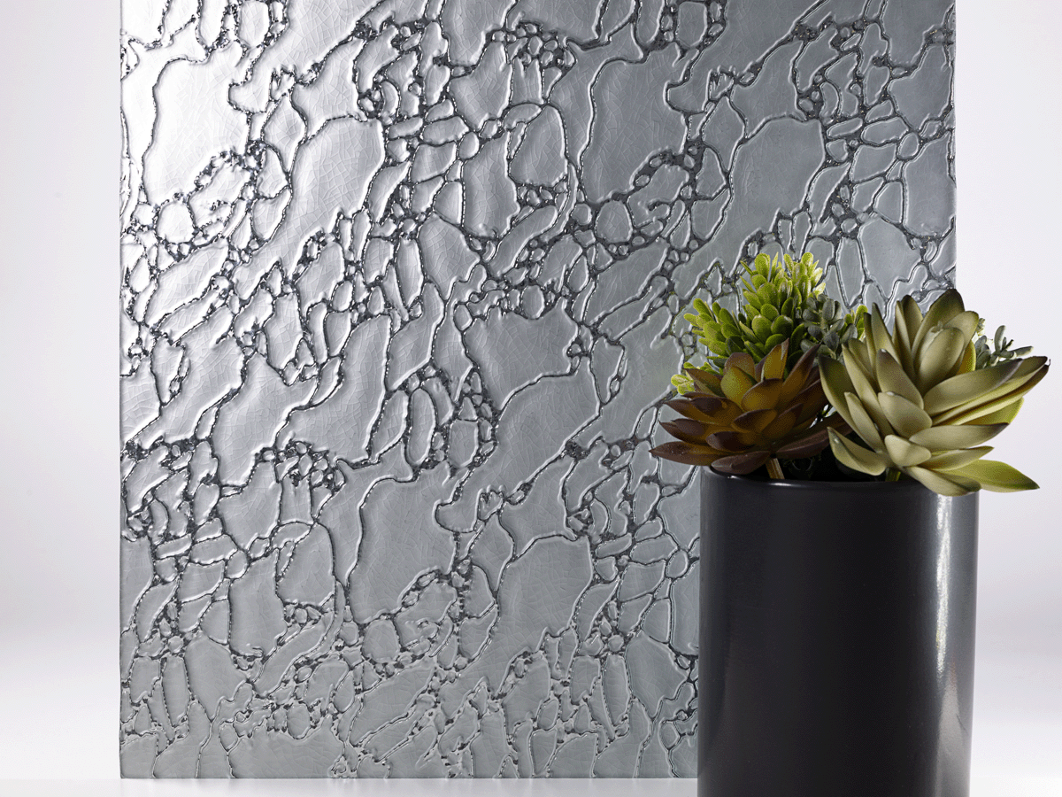 Delta Machine Craquel Polished Chrome