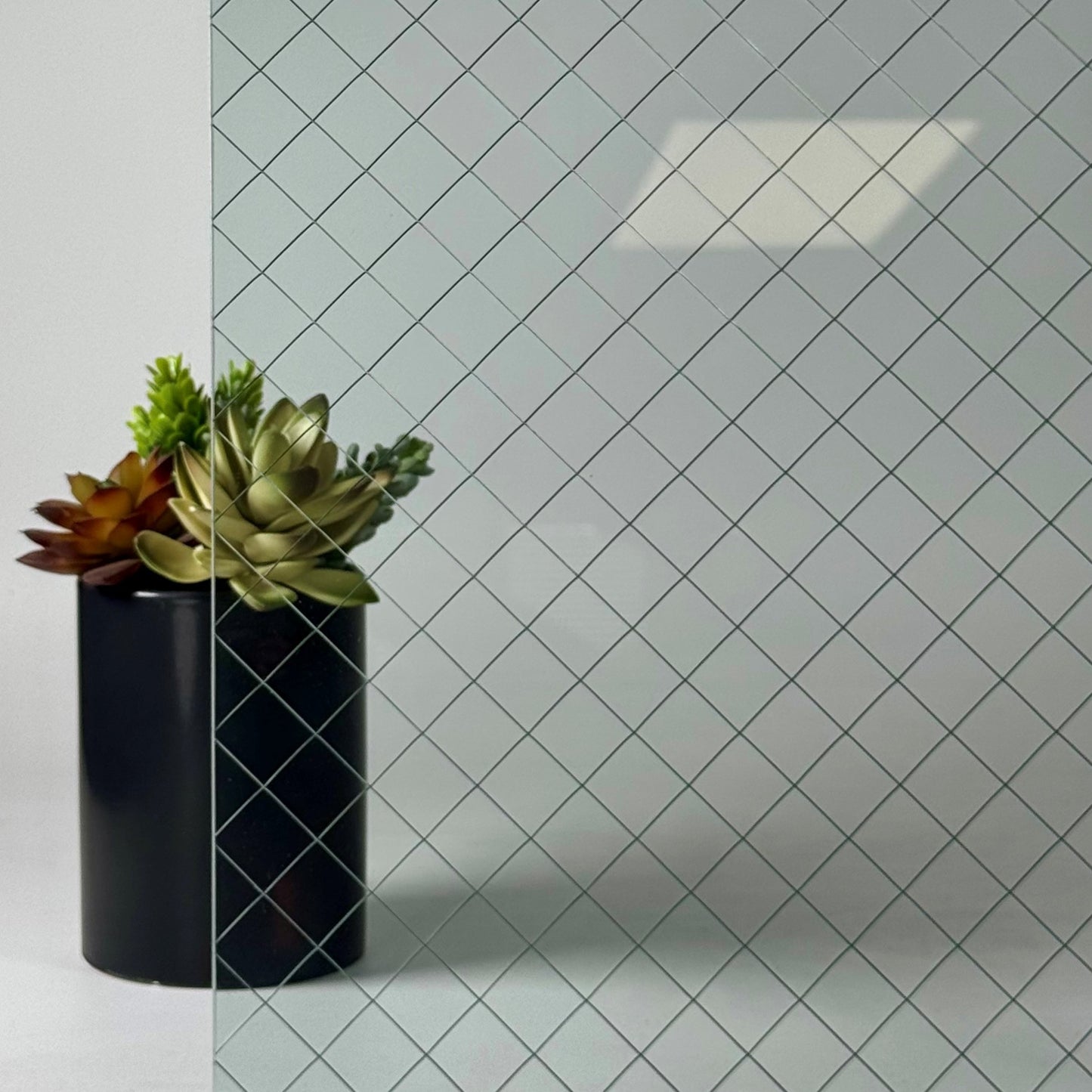 Clear Diamond Wire Glass